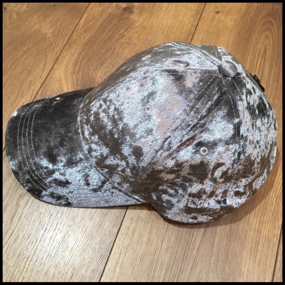 Velvet Baseball Cap in Grey - Picture 3 of 5